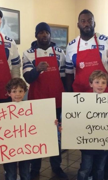 Cowboys serve early Thanksgiving for a cause